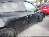 Tesla Model Y Performance Dual Motor All-Wheel Drive 7SAYGDEF0NF448219 fotografie