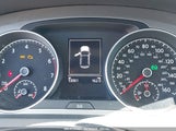 VOLKSWAGEN GOLF TSI S 4-DOOR 3VW217AUXGM046505 снимка