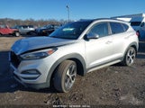 HYUNDAI TUCSON VALUE KM8J3CA21JU676704 снимка