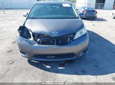 TOYOTA SIENNA LE 8 PASSENGER 5TDKZ3DC7HS781788 снимка