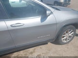 JEEP CHEROKEE LATITUDE 1C4PJLCB7FW690586 снимка
