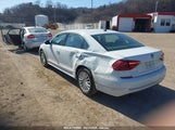 VOLKSWAGEN PASSAT 1.8T SE 1VWBT7A32GC014666 photo