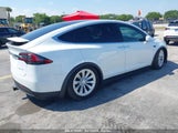 TESLA MODEL X 100D/75D/90D 5YJXCBE23HF045670 fotografie