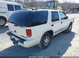 CHEVROLET BLAZER LT 1GNDT13W412135669 снимка