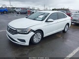 VOLKSWAGEN JETTA 1.4T R-LINE/1.4T S/1.4T SE 3VWC57BU2KM087081 снимка