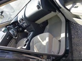 NISSAN ROGUE S JN8AS58T09W327832 снимка