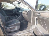 VOLKSWAGEN TIGUAN 2.0T SE 3VV3B7AX1PM082647 fotografie