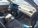 TOYOTA CAMRY LE 4T1BG22K1XU545721 снимка