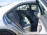 TOYOTA CAMRY LE 4T1BE46K47U652029 снимка