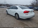 VOLKSWAGEN PASSAT 1.8T SE 1VWBT7A34GC011316 photo