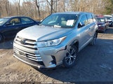 TOYOTA HIGHLANDER LE 5TDBZRFH6JS875176 photo