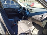 NISSAN ROGUE S JN8AT2MV0HW279217 снимка