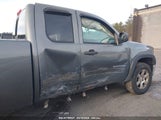 GMC SIERRA 1500 SLE 1GTR2VE30BZ188213 снимка
