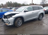 TOYOTA HIGHLANDER XLE 5TDJZRFH9JS865673 снимка