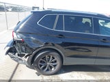 VOLKSWAGEN TIGUAN 2.0T SE/2.0T WOLFSBURG EDITION 3VV3B7AX5RM027024 photo