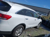 KIA SORENTO 2.4L LX 5XYPGDA30HG315882 снимка