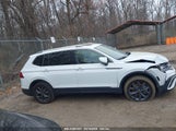 VOLKSWAGEN TIGUAN 2.0T SE/WOLFSBURG EDITION 3VVMB7AX1RM008684 снимка