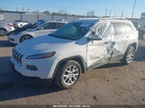 JEEP CHEROKEE LATITUDE PLUS FWD 1C4PJLLB1JD590634 fotografie