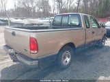 FORD F-150 WORK SERIES/XL/XLT 1FTZX1727XNA68390 снимка