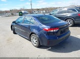 TOYOTA COROLLA LE 5YFEPMAE1NP334098 снимка