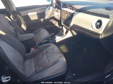 TOYOTA COROLLA LE 5YFBURHE0JP758803 снимка