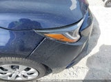 TOYOTA COROLLA LE 5YFEPMAEXNP292675 снимка