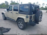 JEEP WRANGLER JK UNLIMITED SAHARA 4X4 1C4BJWEG8JL823712 photo