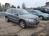 VOLKSWAGEN TIGUAN WOLFSBURG EDITION WVGBV7AX5AW523460 photo