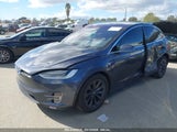 TESLA MODEL X 100D/75D/P100D 5YJXCAE29JF136121 fotografie