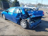 TOYOTA COROLLA LE 2T1BU4EEXAC392114 fotografie