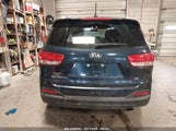 KIA SORENTO 3.3L LX 5XYPG4A58JG389235 photo