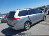 TOYOTA SIENNA LE V6 8 PASSENGER 5TDKK3DC7CS200870 снимка
