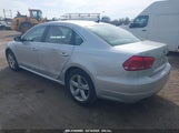 VOLKSWAGEN PASSAT 1.8T LIMITED EDITION 1VWAS7A33FC112747 снимка