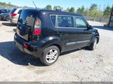 KIA SOUL + KNDJT2A27B7315590 снимка