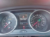 VOLKSWAGEN TIGUAN 2.0T SE/2.0T SEL 3VV3B7AX5JM039923 fotografie