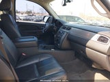 CHEVROLET TAHOE LT 1GNSKBE0XBR170024 снимка