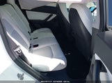 TESLA MODEL Y LONG RANGE DUAL MOTOR ALL-WHEEL DRIVE 5YJYGDEE2MF120772 снимка