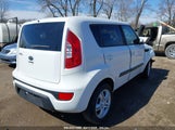 KIA SOUL + KNDJT2A6XC7355229 fotografie