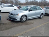 VOLKSWAGEN JETTA 2.0L S 3VW2K7AJ3CM407599 снимка