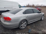 VOLKSWAGEN PASSAT 2.5L SE 1VWBP7A31DC012049 снимка