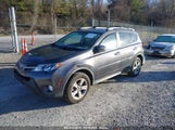 TOYOTA RAV4 XLE 2T3RFREV8FW280446 снимка