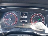 VOLKSWAGEN JETTA 1.4T R-LINE/1.4T S/1.4T SE 3VWC57BU4KM203851 снимка