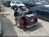 HARLEY-DAVIDSON FLHTCUTG TRI GLIDE ULTRA 1HD1MAD15JB855458 снимка