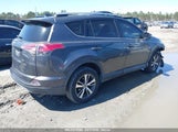 TOYOTA RAV4 XLE 2T3WFREV9JW503136 снимка