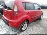 KIA SOUL + KNDJT2A22B7311205 photo