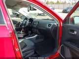 JEEP COMPASS LATITUDE 4X4 3C4NJDBB4MT534538 снимка