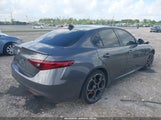 ALFA ROMEO GIULIA TI RWD ZARFAMBN1N7656672 fotografie