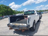FORD F-350 XL 1FTRF3A67JEC83088 снимка