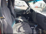 GMC JIMMY SLE 1GKDT13W1W2521468 снимка