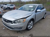 VOLVO S60 T5 YV1612FS0E2272615 снимка